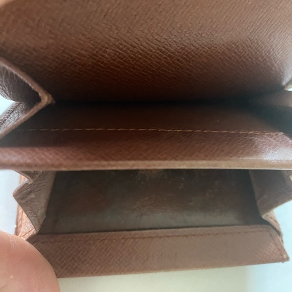 Louis Vuittonâmonogram Wallet - Picture 4 of 12